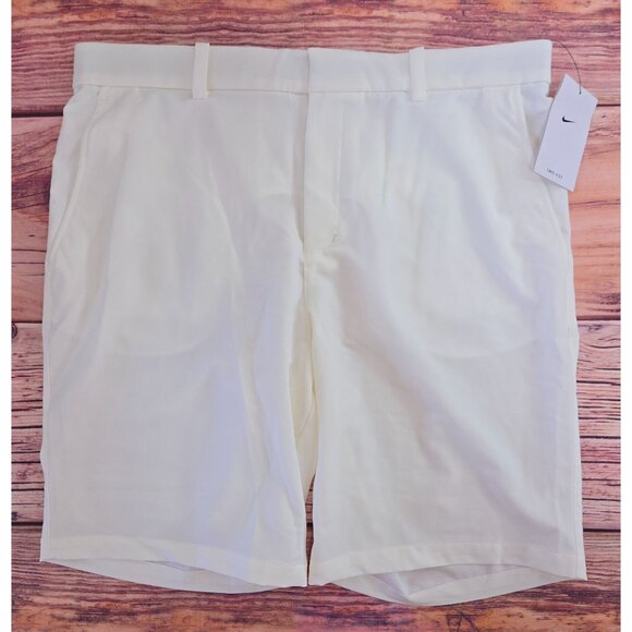 Nike Golf Dri-Fit Mens Standard Fit White Shorts 36 NEW NWT - Picture 1 of 8